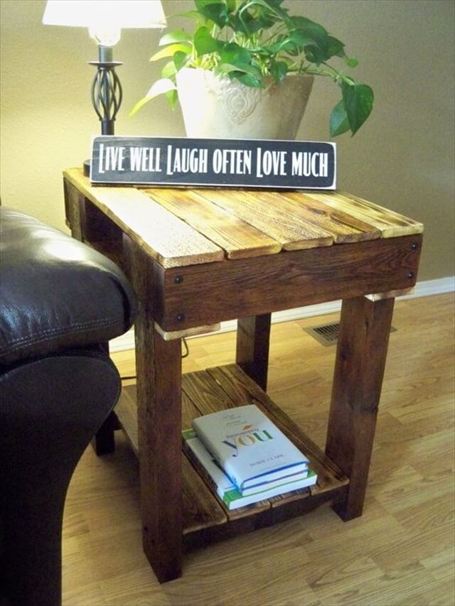 End Table Made from Pallets Wood