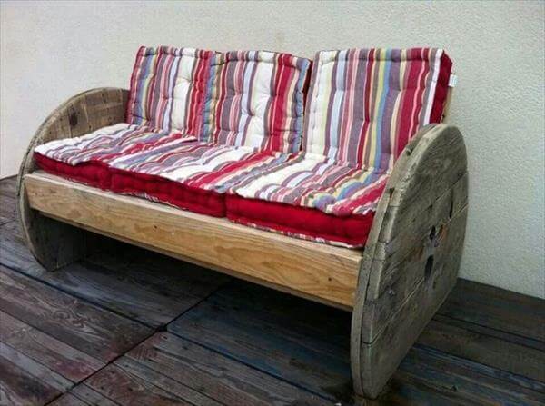 DIY Pallet Sofa for Indoor