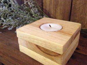 recycled pallet candle holder