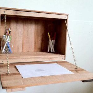 recycled pallet fold down desk