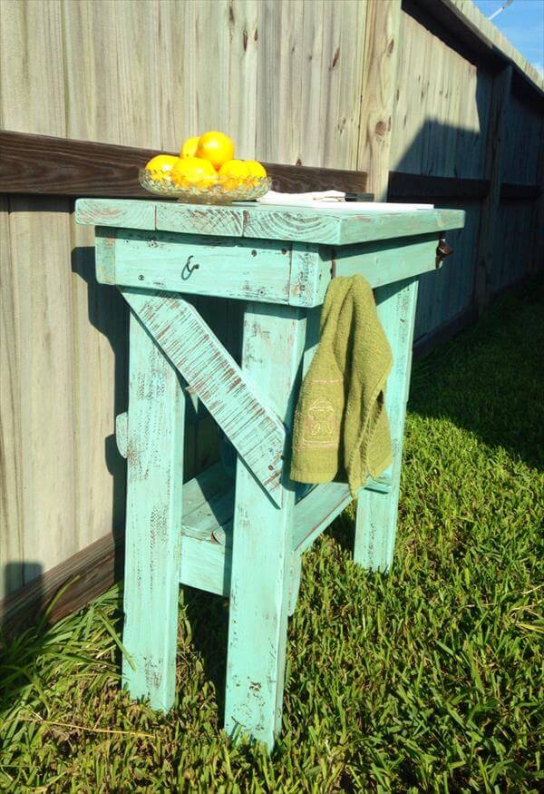 reclaimed pallet kitchen island table
