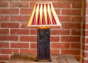 recycled pallet light lamp