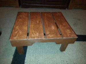 diy pallet mini table and foot stool