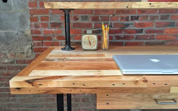 Pallet And Steel Pipe Stand Up Desk