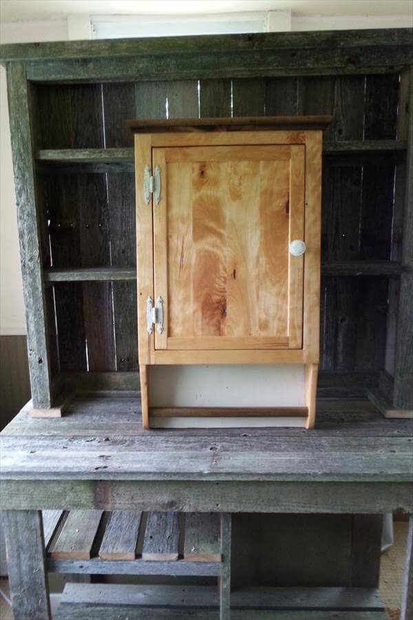 Pallet Bathroom Wall Cabinet With Towel Rack