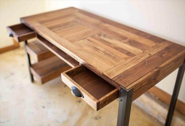 Pallet Desk With Drawers And Shelves