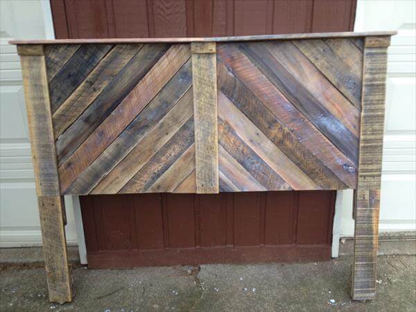 Diy Pallet King Size Headboard, How To Make A King Size Headboard Out Of Wood Pallets