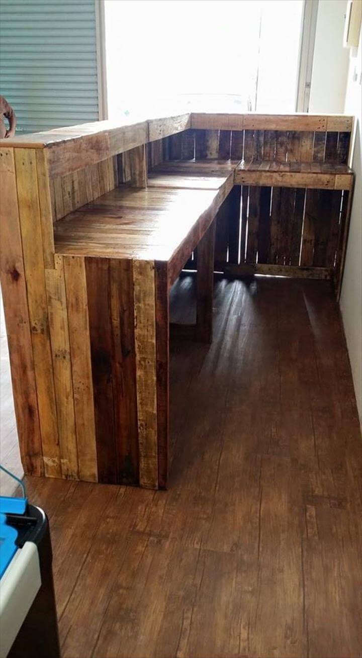 Pallet Shop Counter Reception Desk