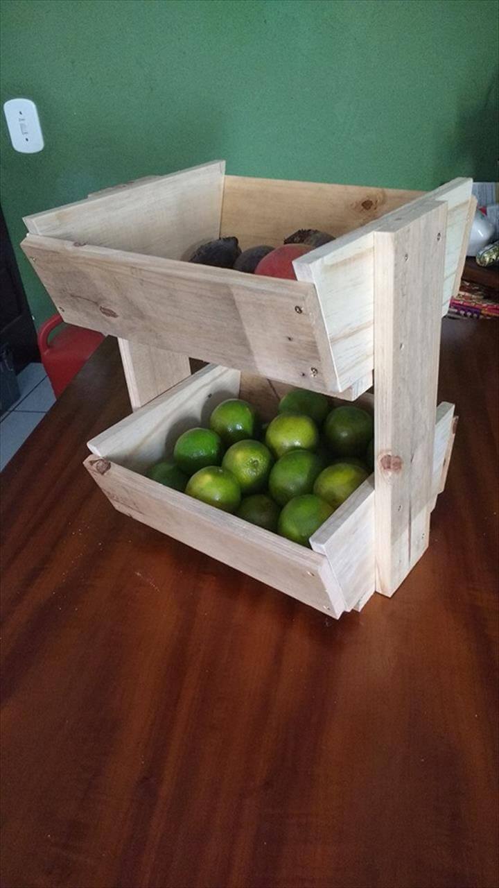 diy pallet fruit basket