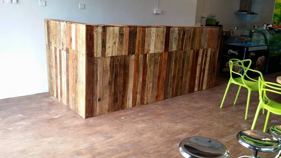 Pallet Shop Counter Reception Desk