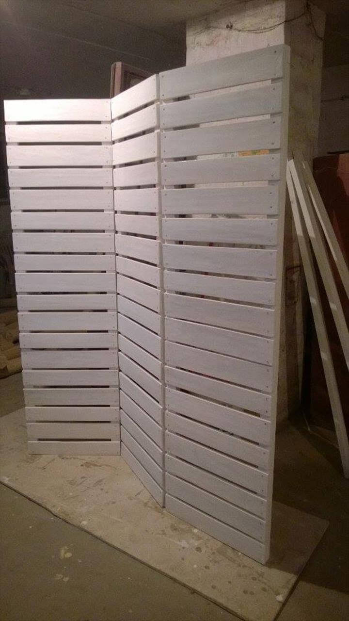 upcycled pallet folding room divider
