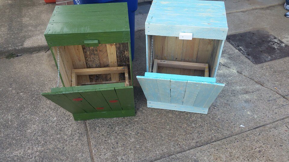 pallet trash can holder
