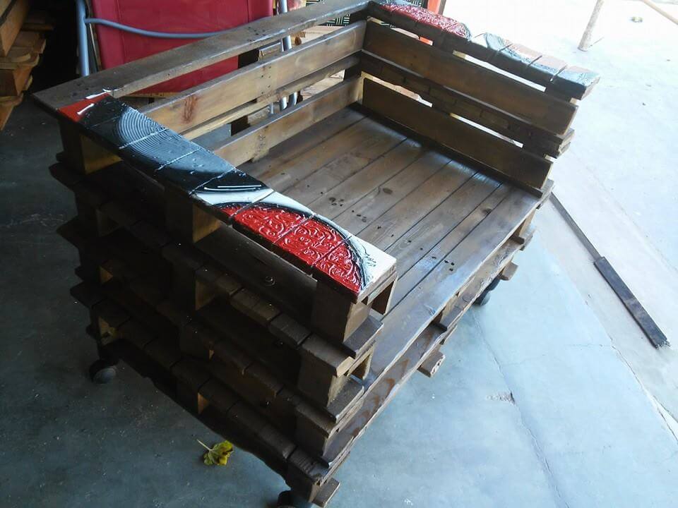 diy pallet chair