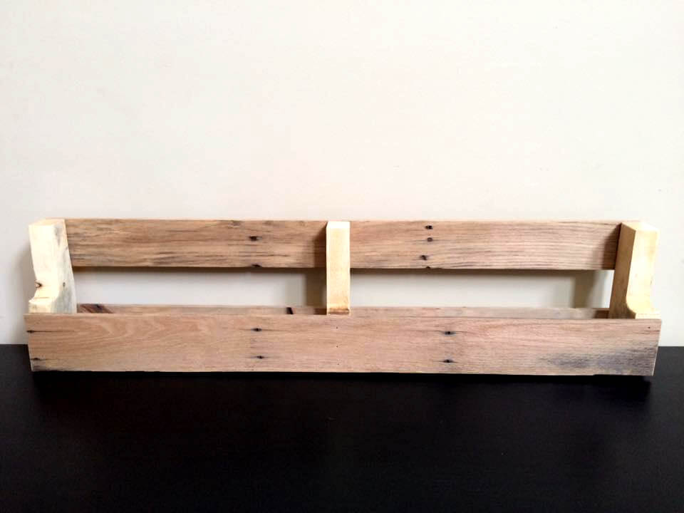 no-cost pallet shelf