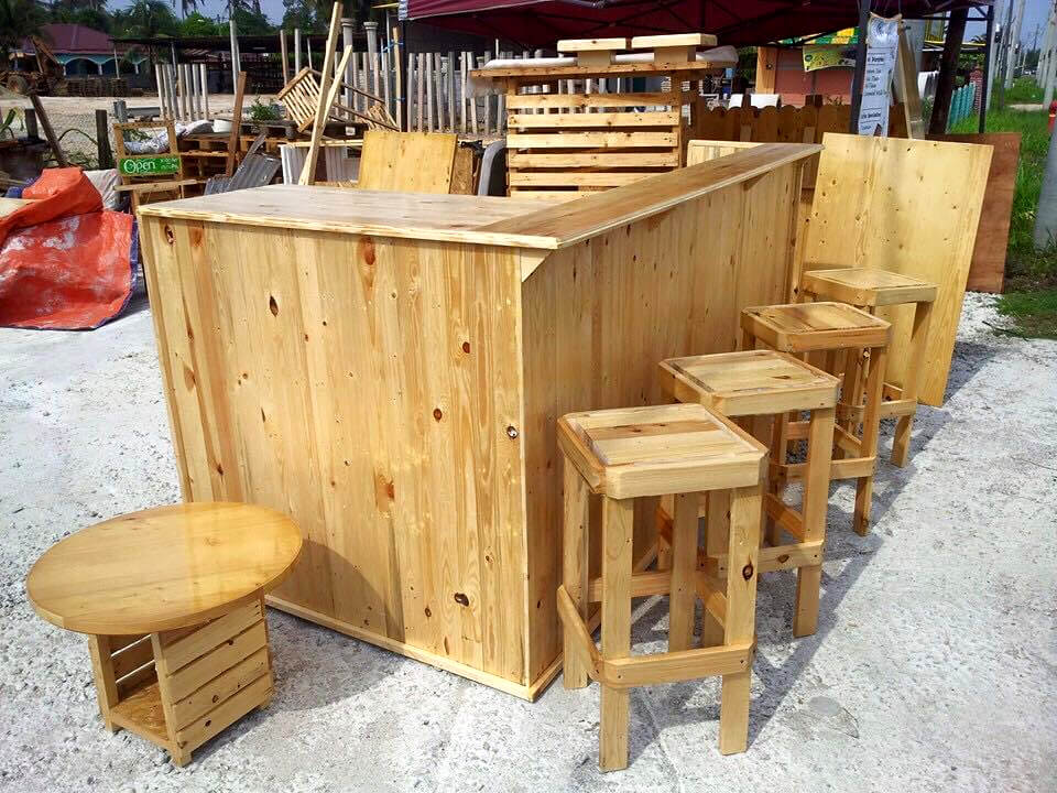 Premium Pallet Bar Furniture, Pallet Bar Table And Chairs