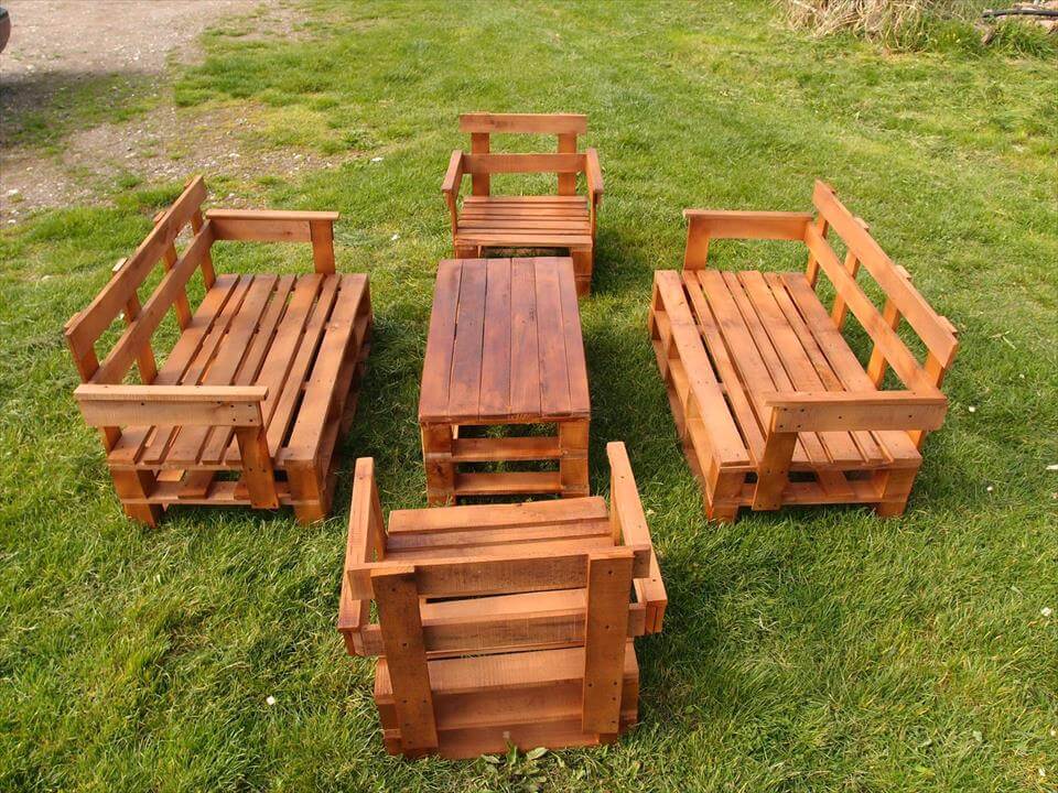 diy pallet garden seating set