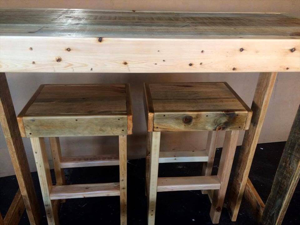 wooden pallet bar furniture or lunch bar set