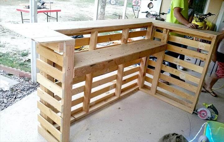 Diy Pallet Bar