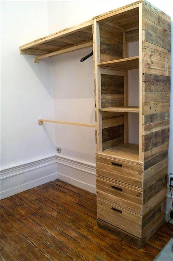 wooden pallet cupboard