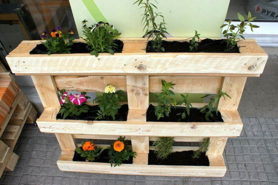 Pallet Vertical Flower Garden Or Planter