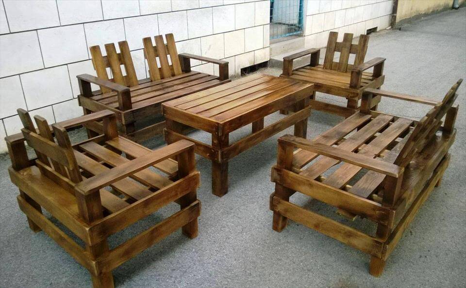 Wooden Pallet Patio Furniture Set - How To Make A Pallet Patio Table Wooden Pallet Patio Furniture Set - How To Make A Pallet Patio Table