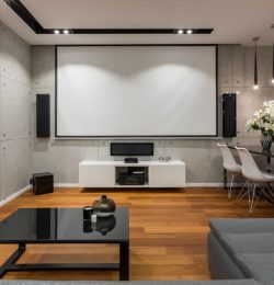 building a home theater from wooden pallets