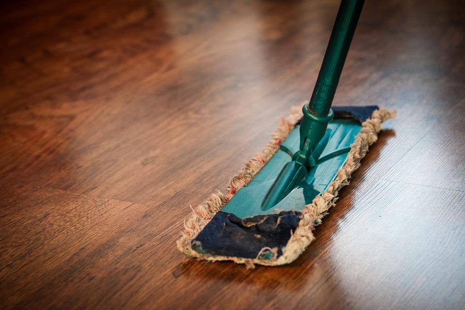 How To Properly Organize A Spring Cleaning Of Your Home