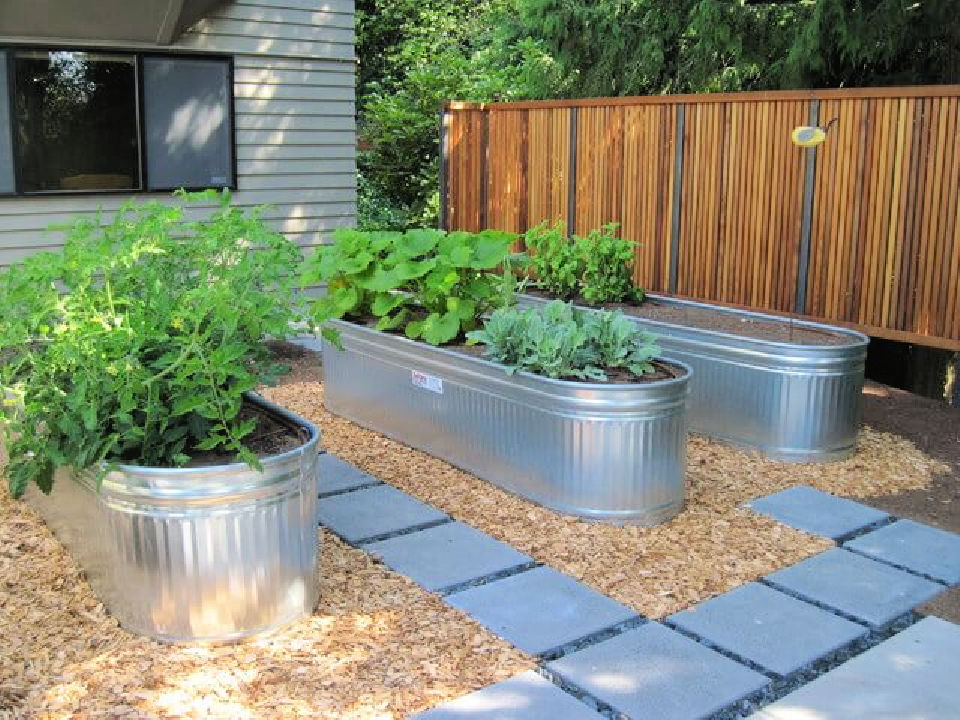 29 Free DIY Raised Garden Bed Plans and Ideas