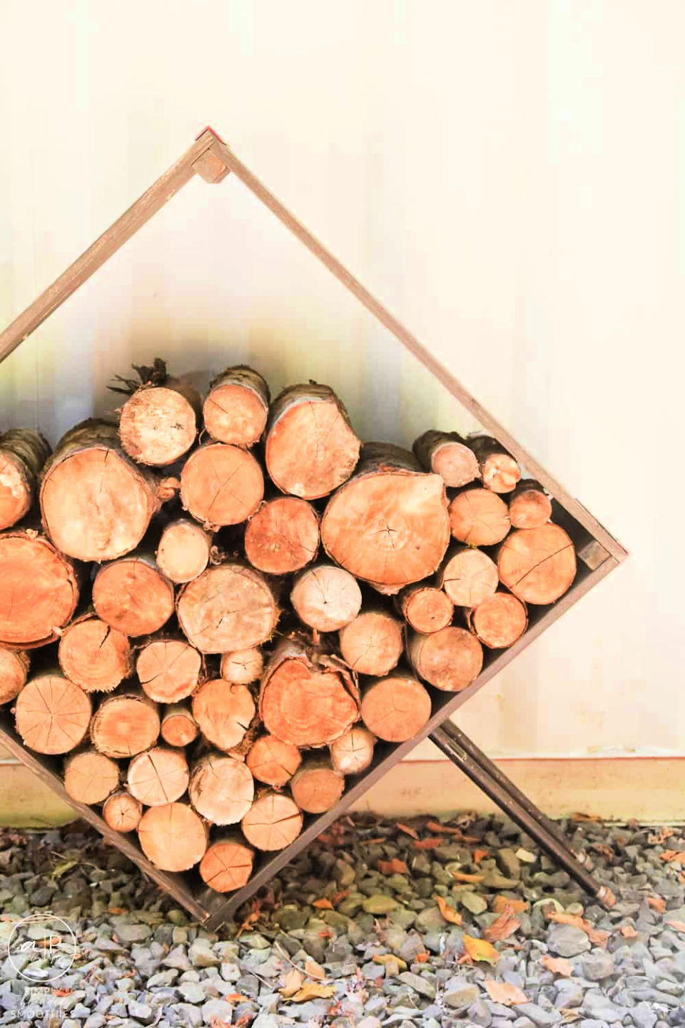 25 Homemade DIY Firewood Rack Plans for Storage
