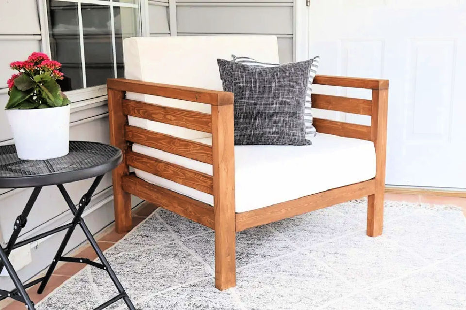 25 DIY Outdoor Chair Plans To Build Pallet Ideas