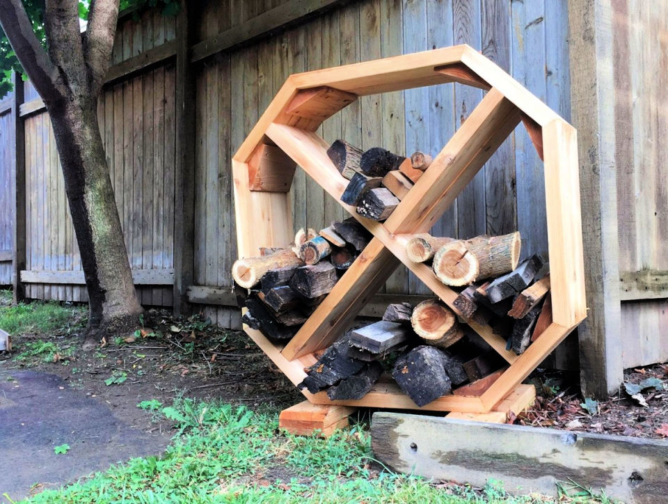 25 Homemade DIY Firewood Rack Plans for Storage